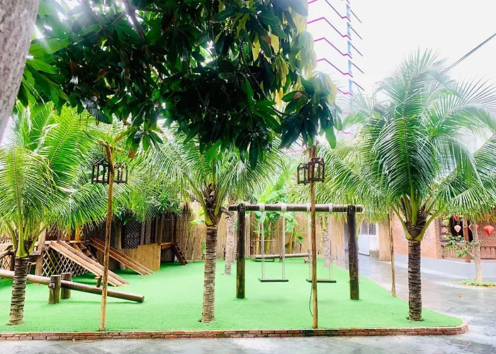 Отель Khach San Binh Minh 2*